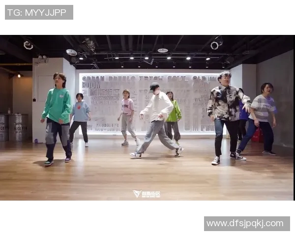 街舞战术解析：西安街舞队如何构建高效中路突破体系